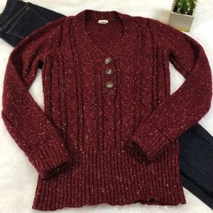 ⭐️CCO⭐️Maurice's Maroon Sweater Large v-neck